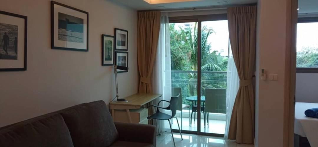 Laguna Bay 2 By Pattaya Sunny Rentals Room photo