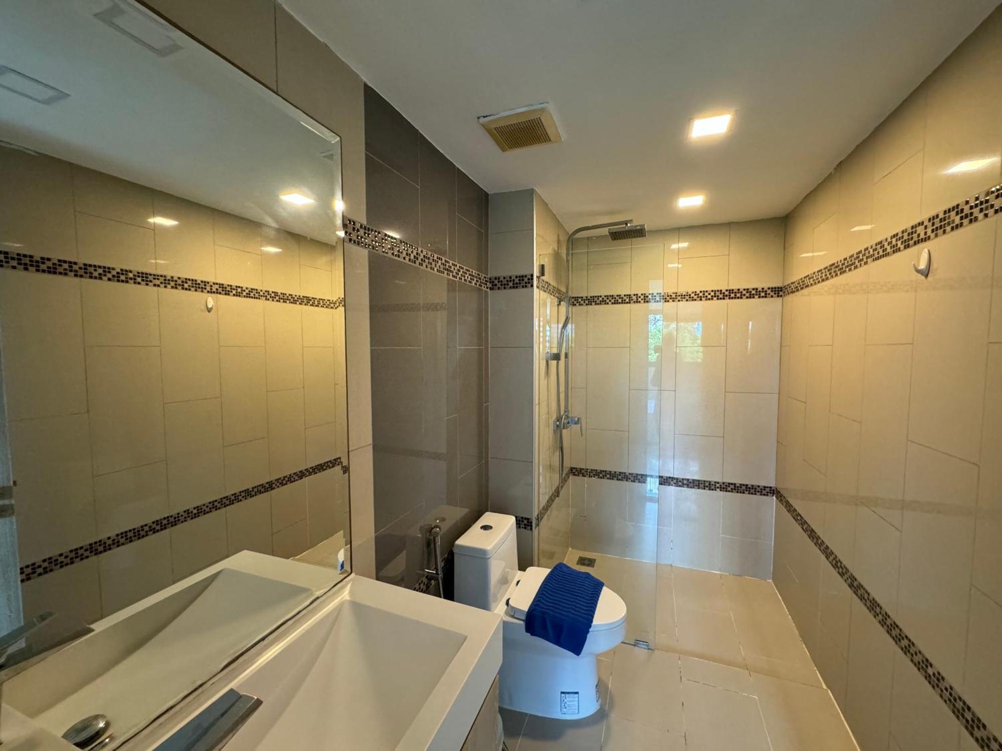 Laguna Bay 2 By Pattaya Sunny Rentals Room photo