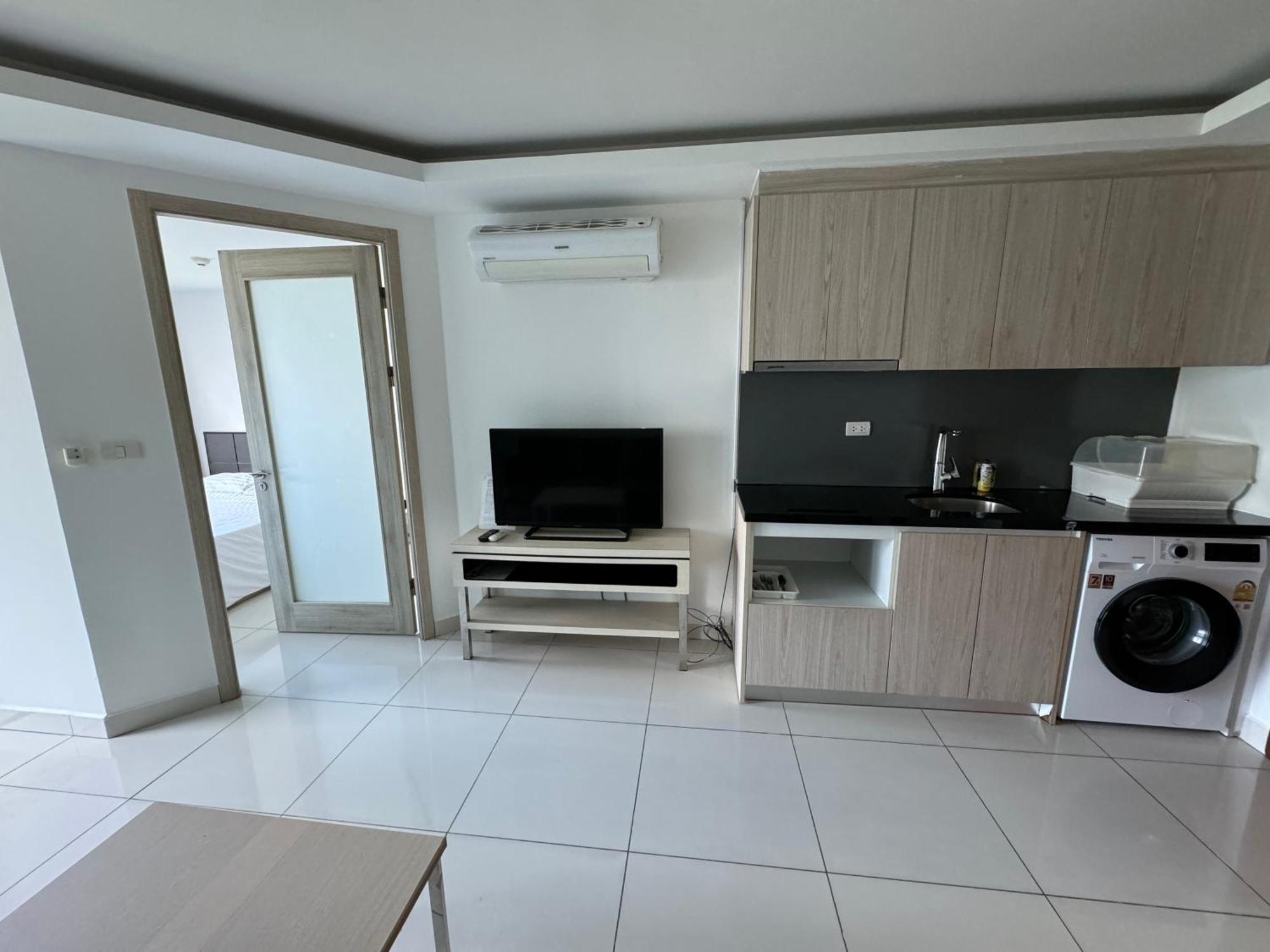 Laguna Bay 2 By Pattaya Sunny Rentals Room photo
