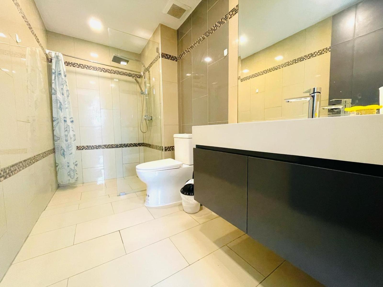 Laguna Bay 2 By Pattaya Sunny Rentals Room photo